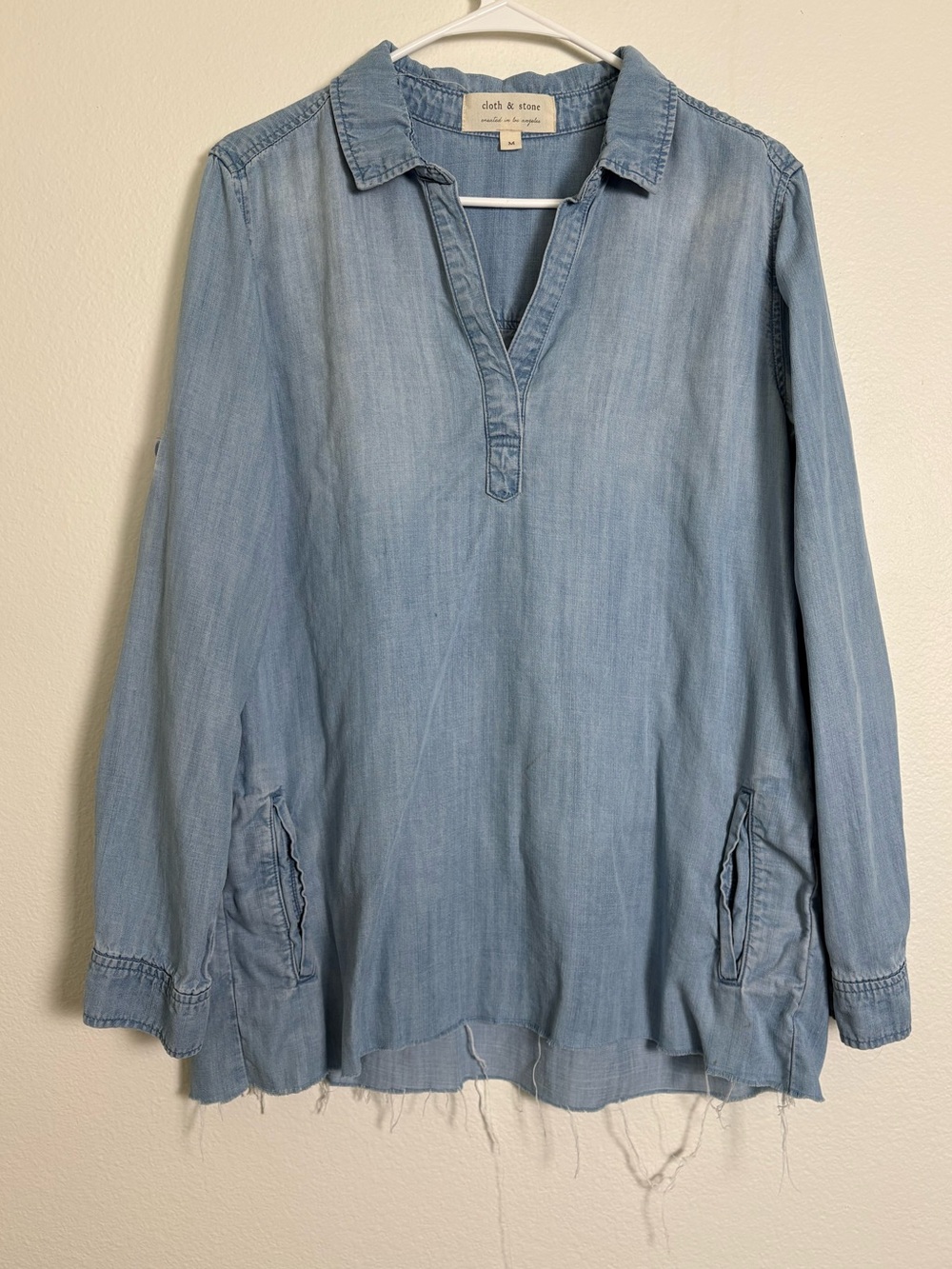 cloth & stone Light Blue Denim Tunic Top Size Medium
